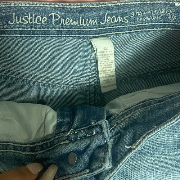 Justice Premium Jeans Shorts - Picture 3 of 3